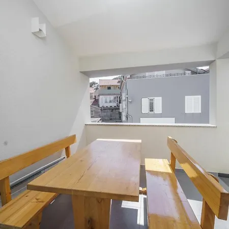 Apartment Lucia Tribunj (Sibenik-Knin)